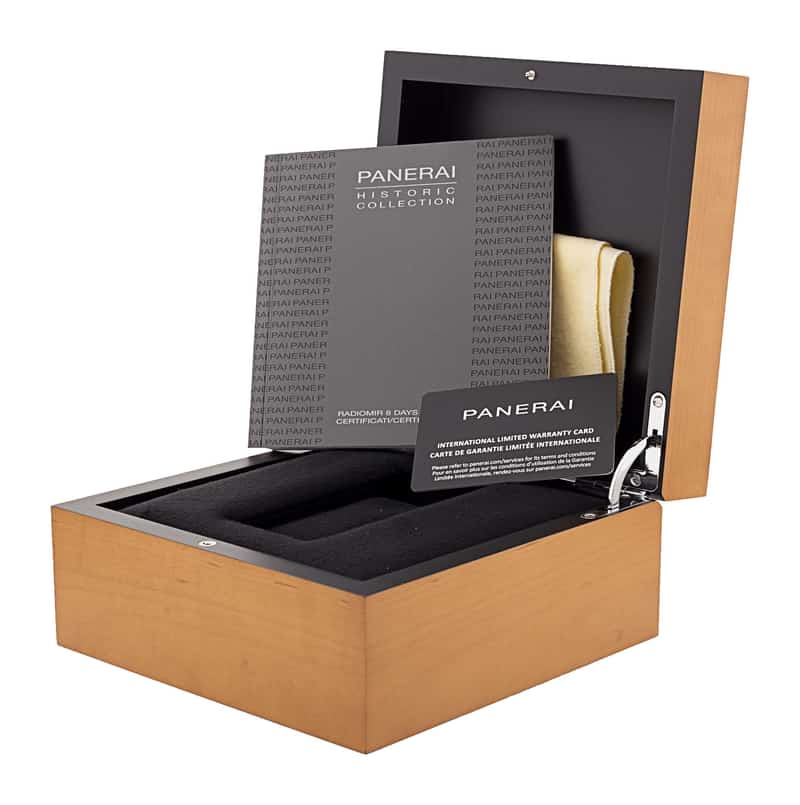 Panerai Radiomir 8 days PAM00346